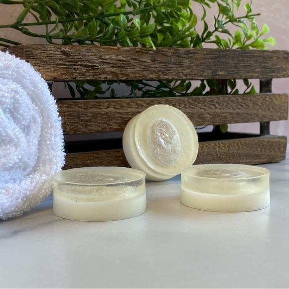 3 Bars Silver Cameo Soap Bar Set, Handmade, ( PRICE IS FIRM ) - Picture 6 of 8